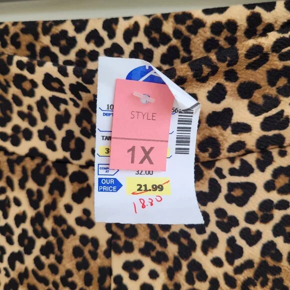 NWT Y2K Park Avenue Stretchy leopard print pants with flared bottoms - Picture 2 of 4
